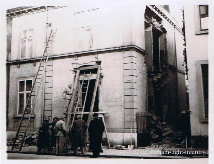 Bomben auf Basel 1940_13